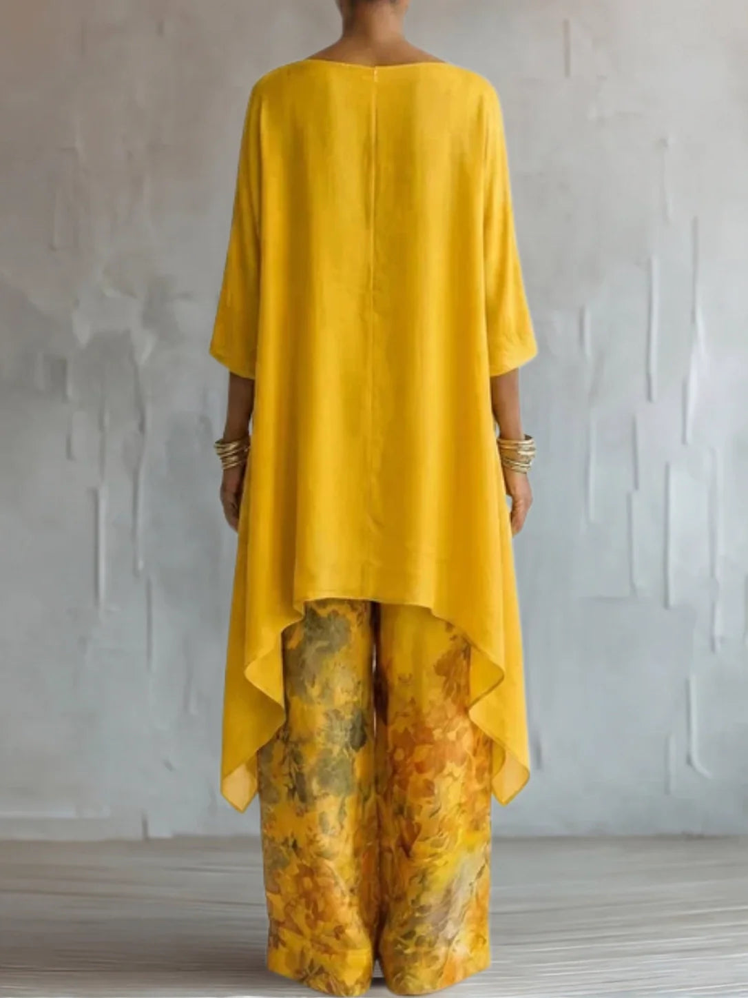 Aurora | Conjunto asimétrico floral fluido